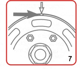 10704.jpg (32175 bytes)